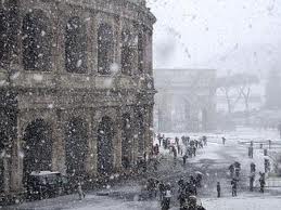 Roma: pericolo ghiaccio e maltempo, ancora chiuso il Colosseo