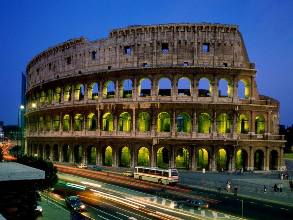 Roma: gli spagnoli amano il Colosseo