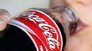 Nuova Zelanda: giovane muore per overdose di Coca Cola, è polemica